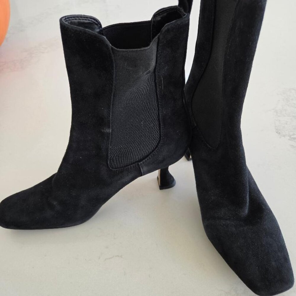 Sam Edelman Black Suede Pull On Kitten Heel Square Toe Boots  9.5